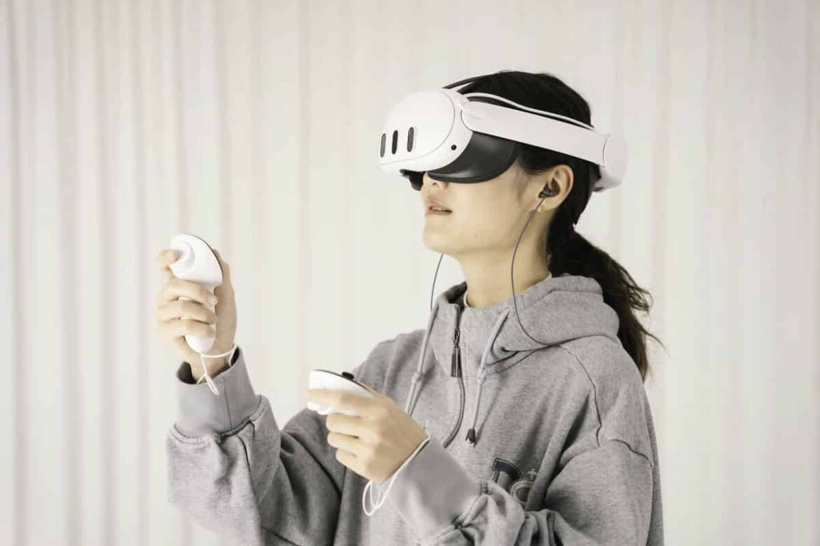 投入 VR 世界空間感更強  final VR500 for Gaming 耳機